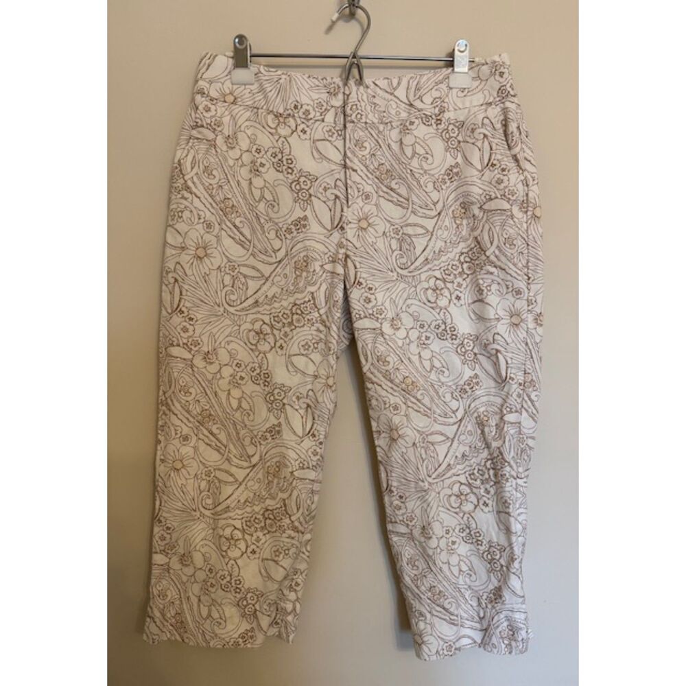 Women's Eddie Bauer capris - size 12